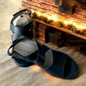 David Tate Blue sandals velcro leather size 7.5 look New in excellent co…